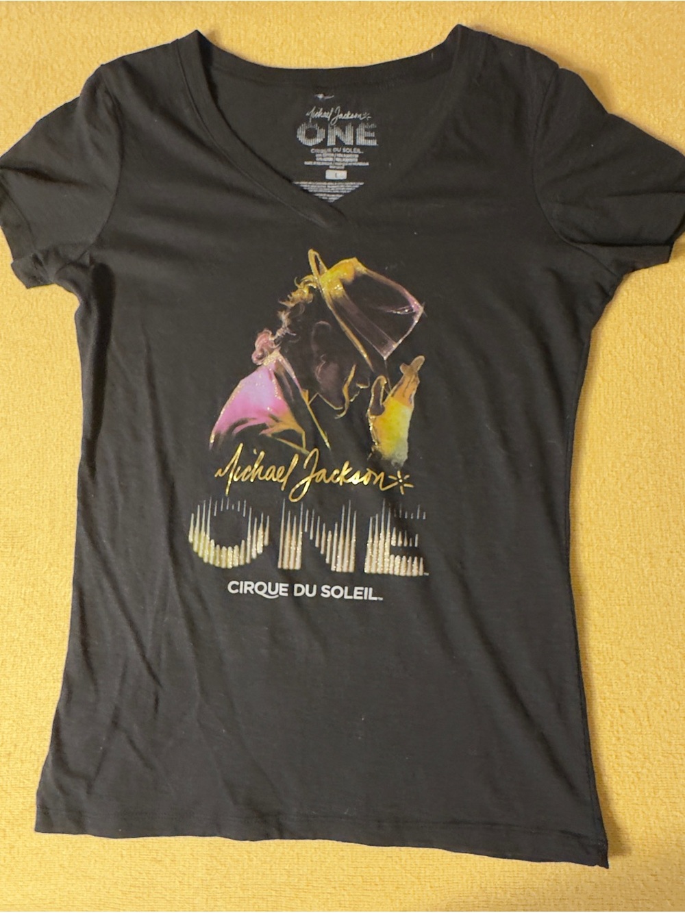 Michael Jackson ONE Cirque du Soleil Black Graphic V-Neck Tee